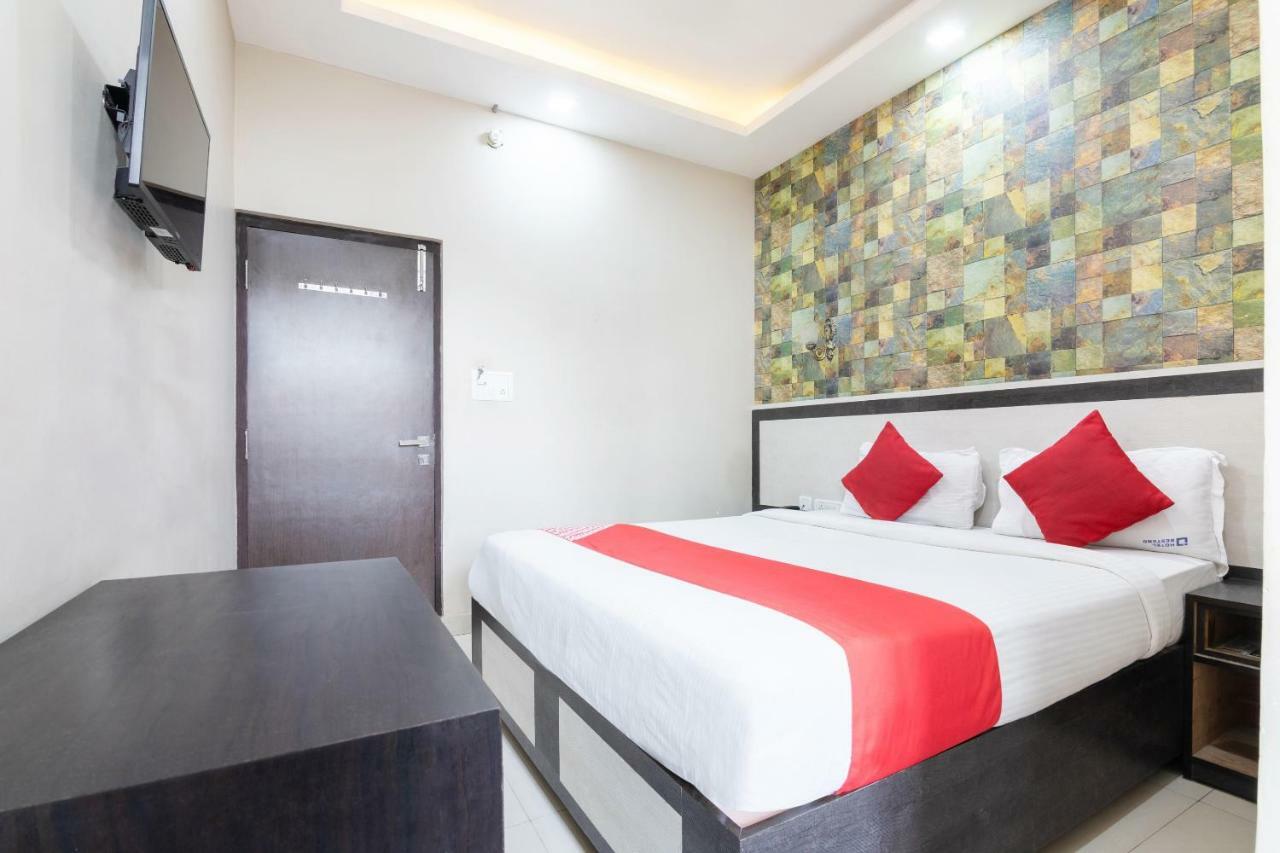 Hotel Bestend Bangalore Exteriör bild